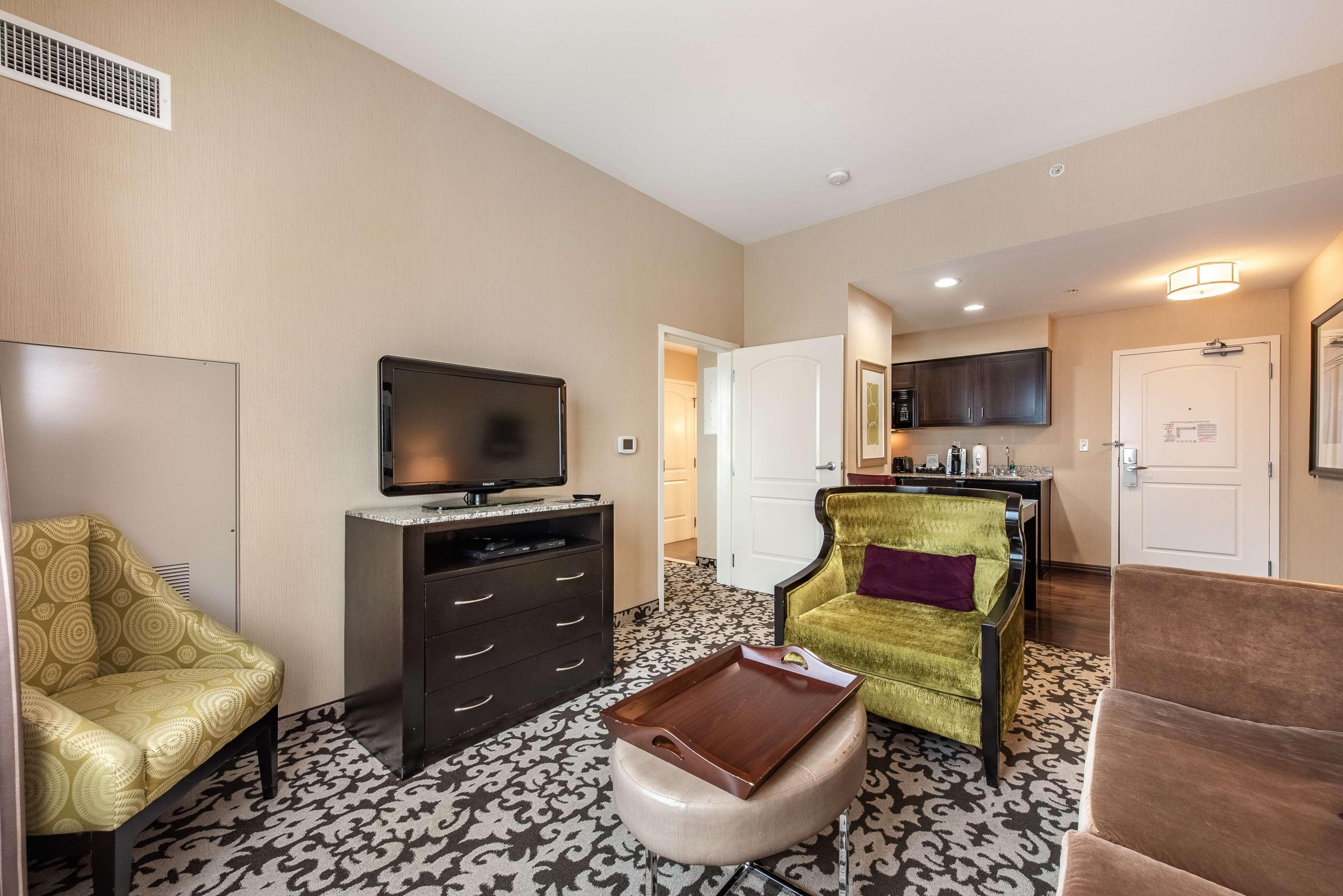 Homewood Suites By Hilton Oxnard/Camarillo Exterior photo