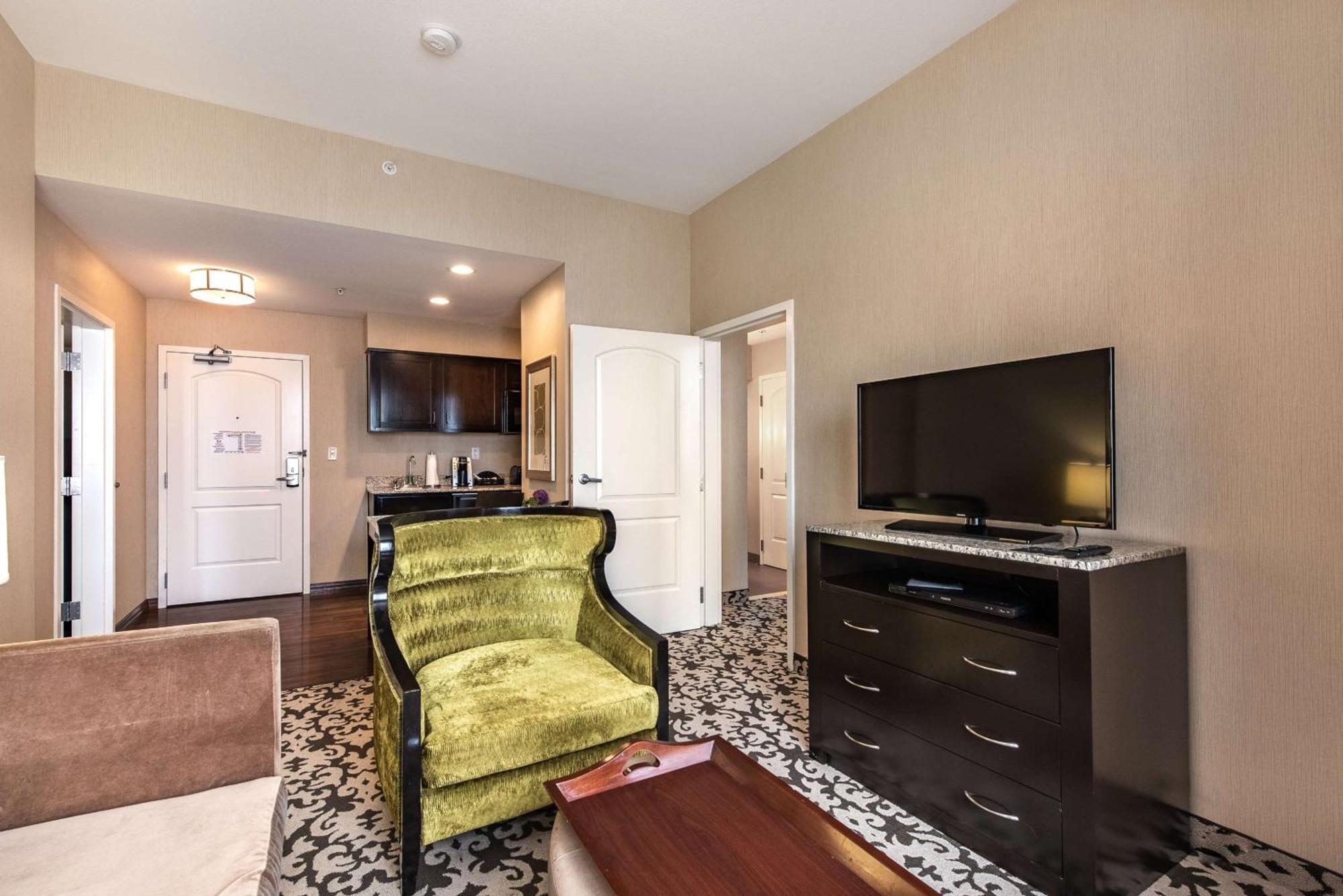Homewood Suites By Hilton Oxnard/Camarillo Exterior photo